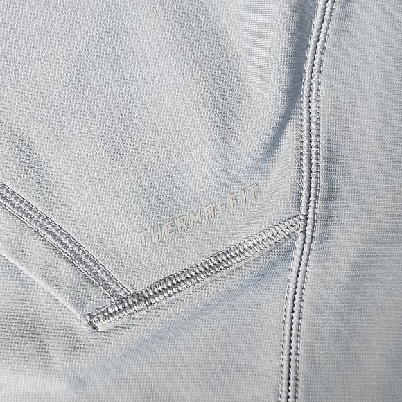 Nike Therma-Fit Hoodie Sz Medium - Picture 4 of 7